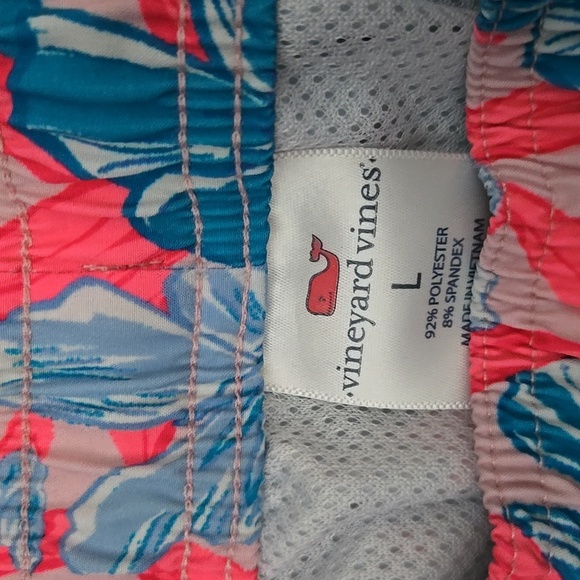 Vineyard Vines Oleander 7" Chappy Swim Trunks - Picture 4 of 5